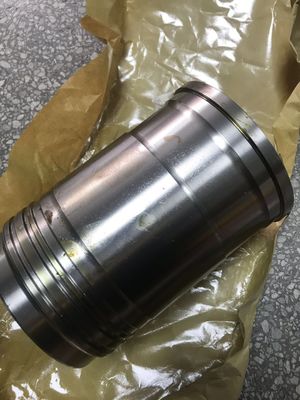 Suku Cadang Mesin Diesel Merek YJL LD20 LD20T Nissan Cylinder Liner 11012-W1702