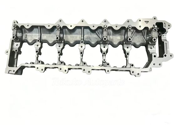 Bagian Nomor 11103-E0230 Die-casting Satu bagian Camshaft Housing Komponen mesin otomotif dioptimalkan untuk efisiensi mesin